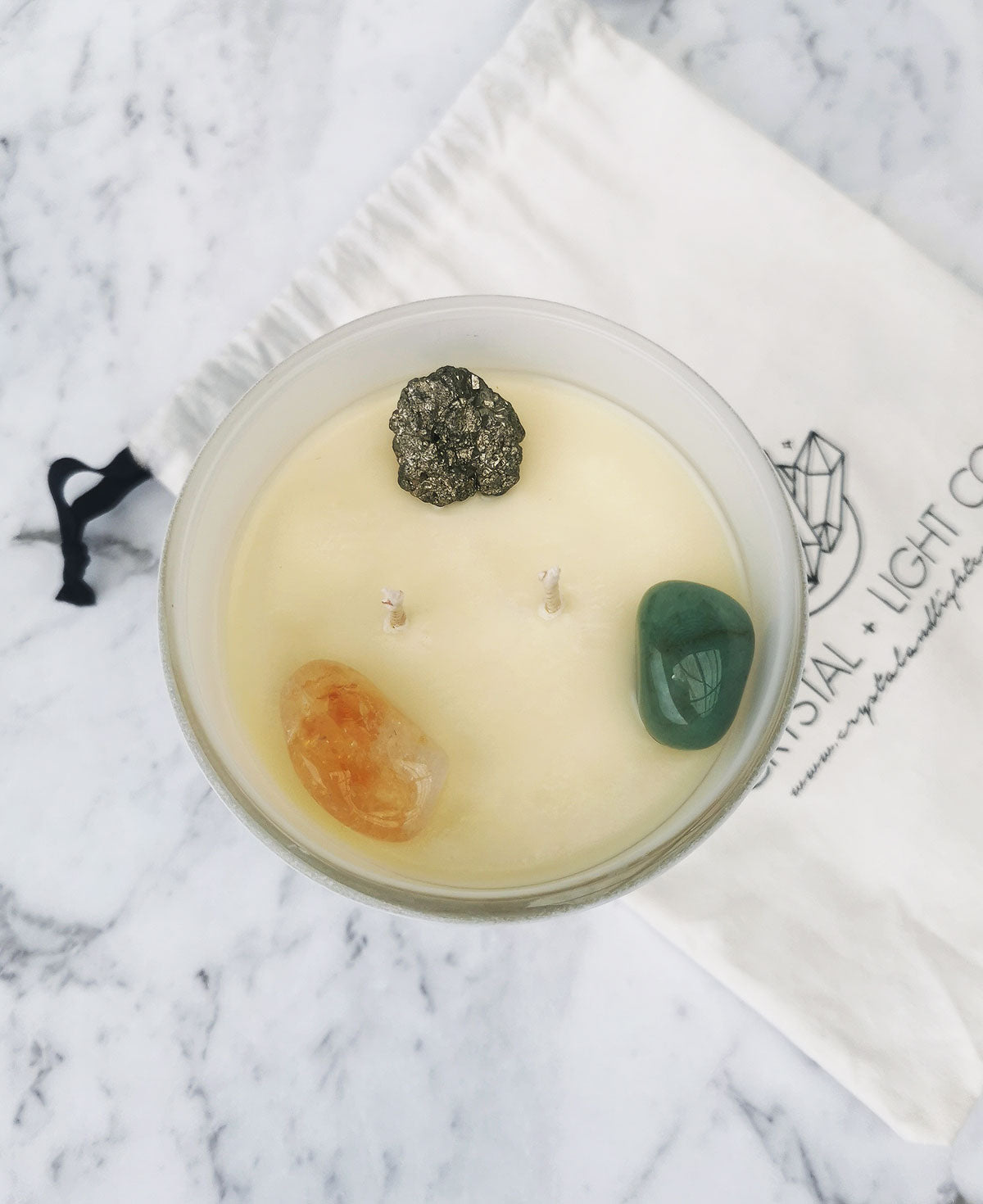 Prosperity & Abundance - Crystal Healing candle - Crystal and Light Co
